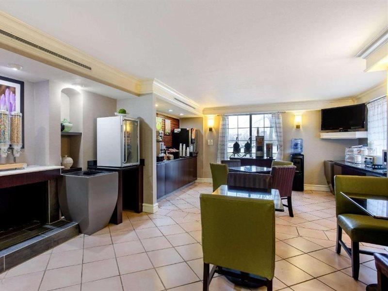 La Quinta Inn By Wyndham Champaign Luaran gambar